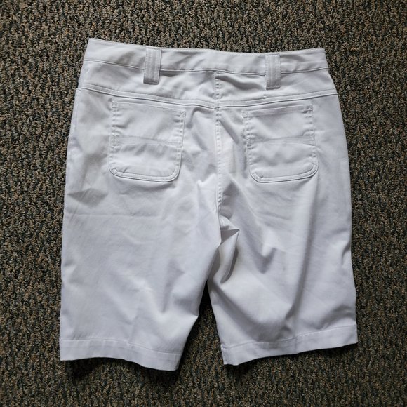 NWOT White Women's Slazenger Golf Shorts Size 6 - Picture 5 of 7